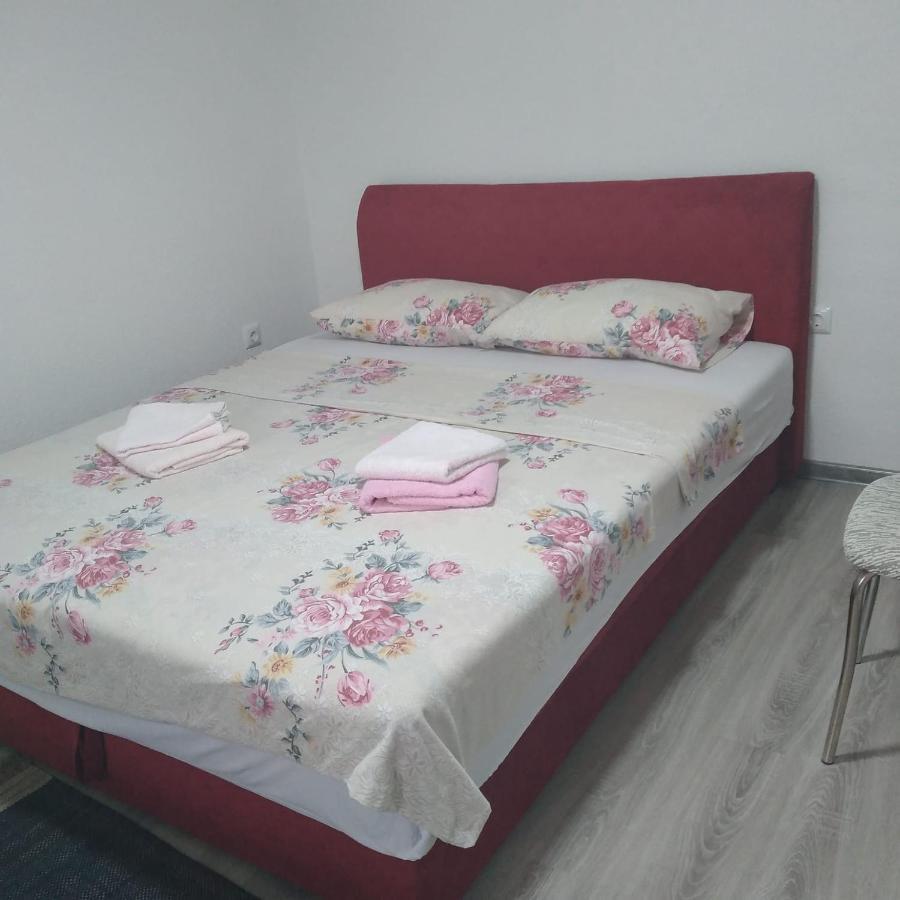 Iva Apartmani يايتشه المظهر الخارجي الصورة